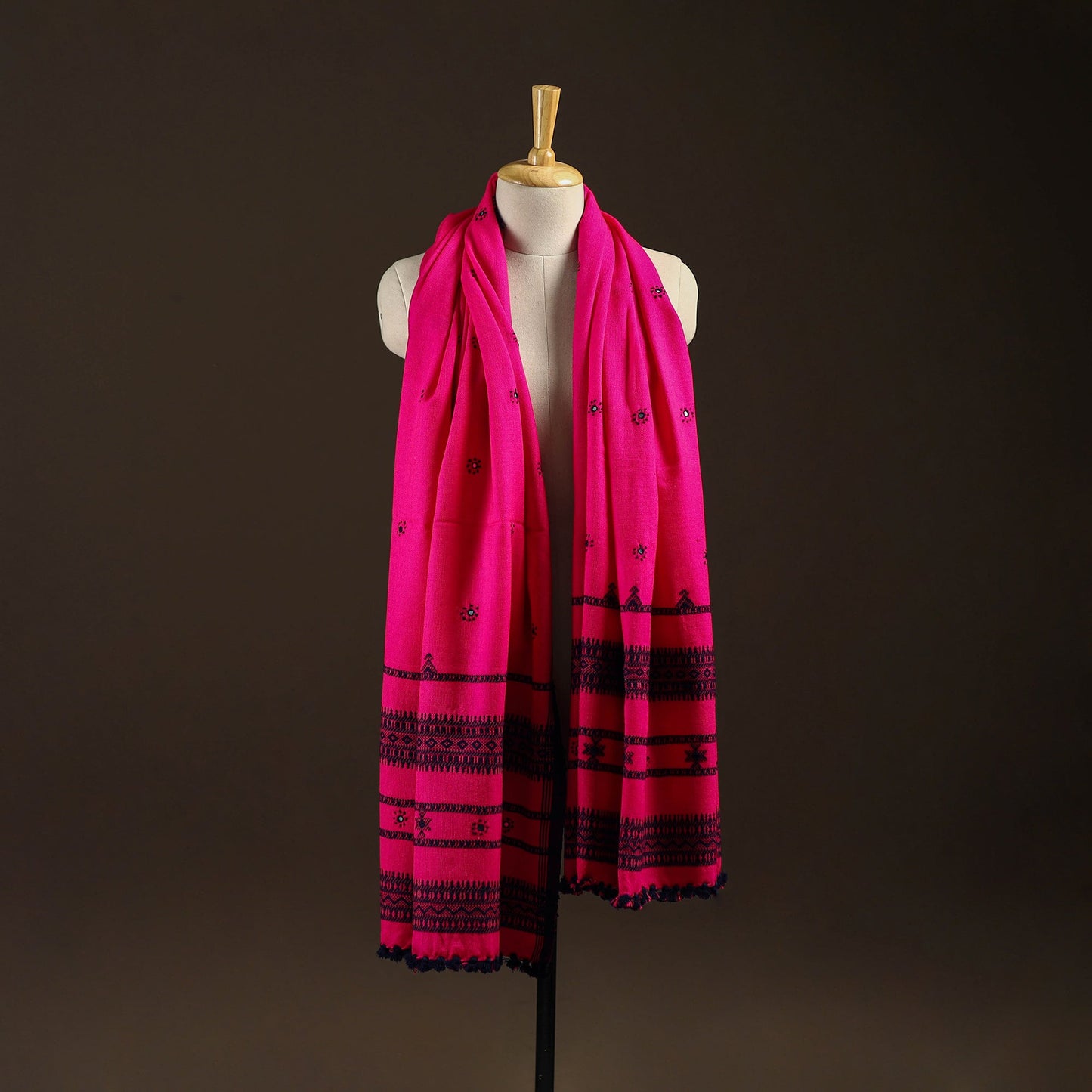 Kutch bhujodi handwoven mirror work wool shawl 19