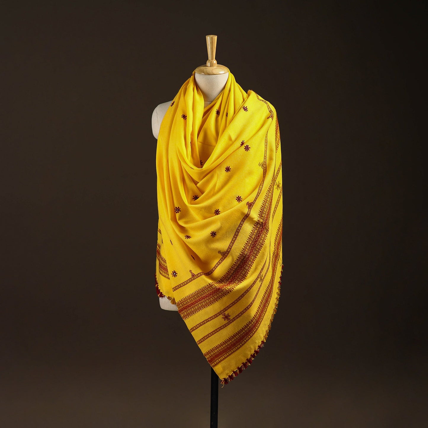 Kutch bhujodi handwoven mirror work wool shawl 20