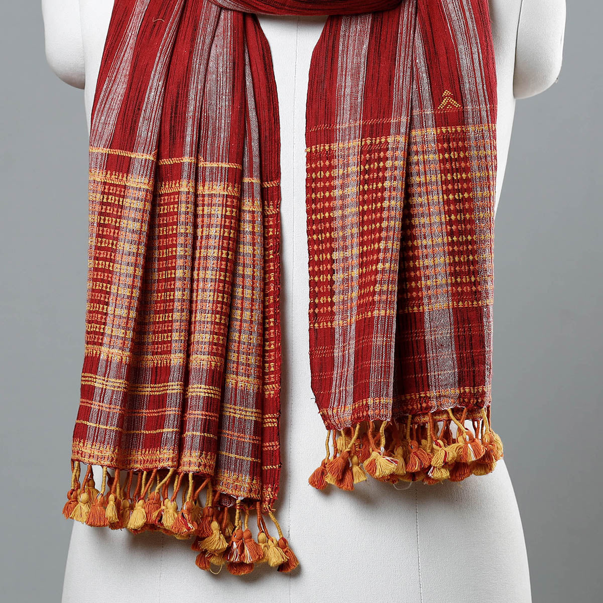  Kutch Bhujodi Weaving Handwoven Organic Kala Cotton Stole Online 