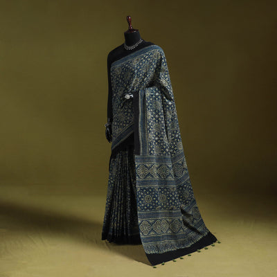 Kutch hand block print natural dyed pure mul cotton ajrakh