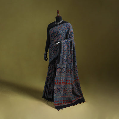 Kutch hand block print natural dyed pure mul cotton ajrakh