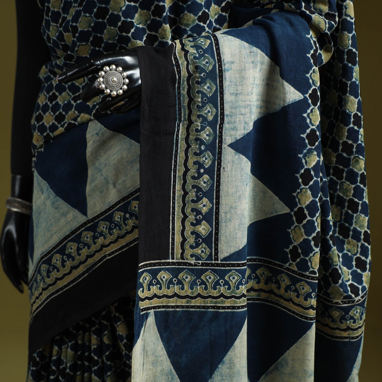 Kutch hand block print natural dyed pure mul cotton ajrakh