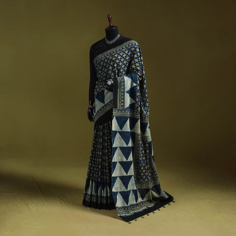 Kutch hand block print natural dyed pure mul cotton ajrakh