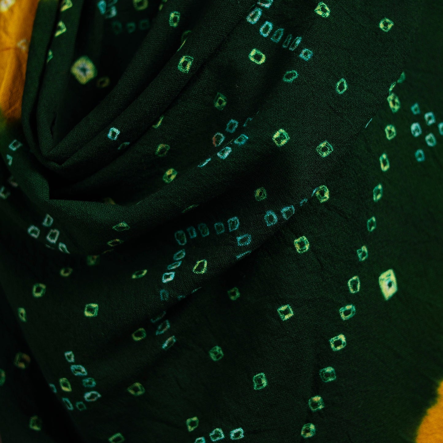 Kutch handwoven bandhani merino wool shawl 05 - handcrafted