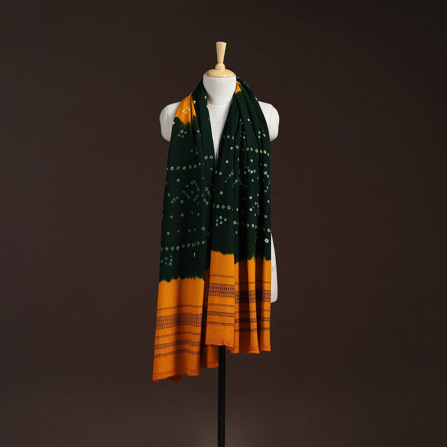 Kutch handwoven bandhani merino wool shawl 08 - handcrafted