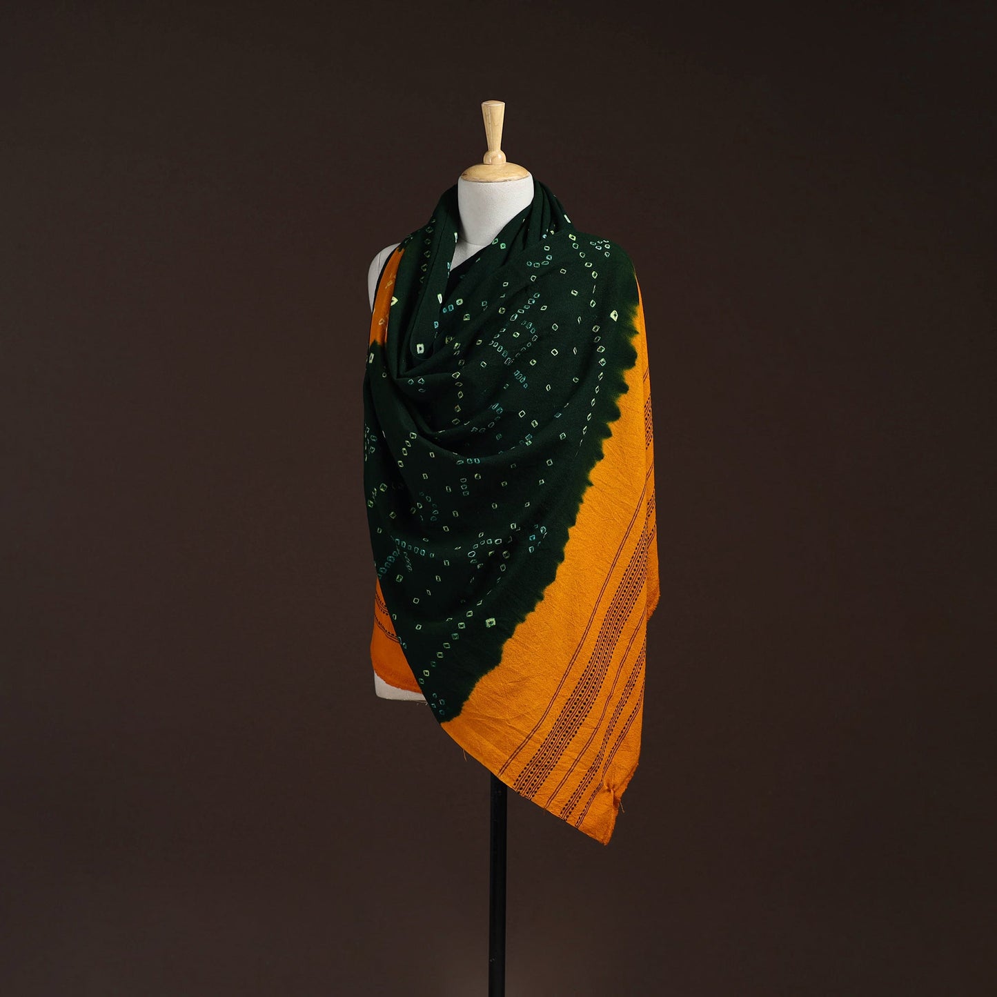 Kutch handwoven bandhani merino wool shawl 08 - handcrafted