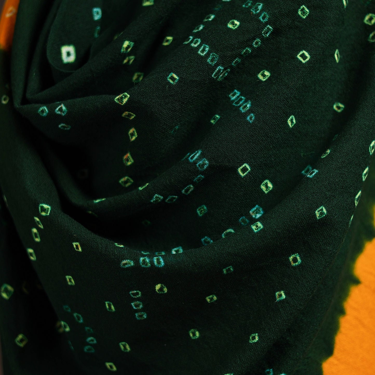 Kutch handwoven bandhani merino wool shawl 08 - handcrafted