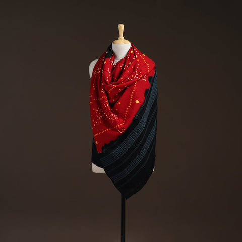 Kutch handwoven bandhani merino wool shawl 10 - handcrafted