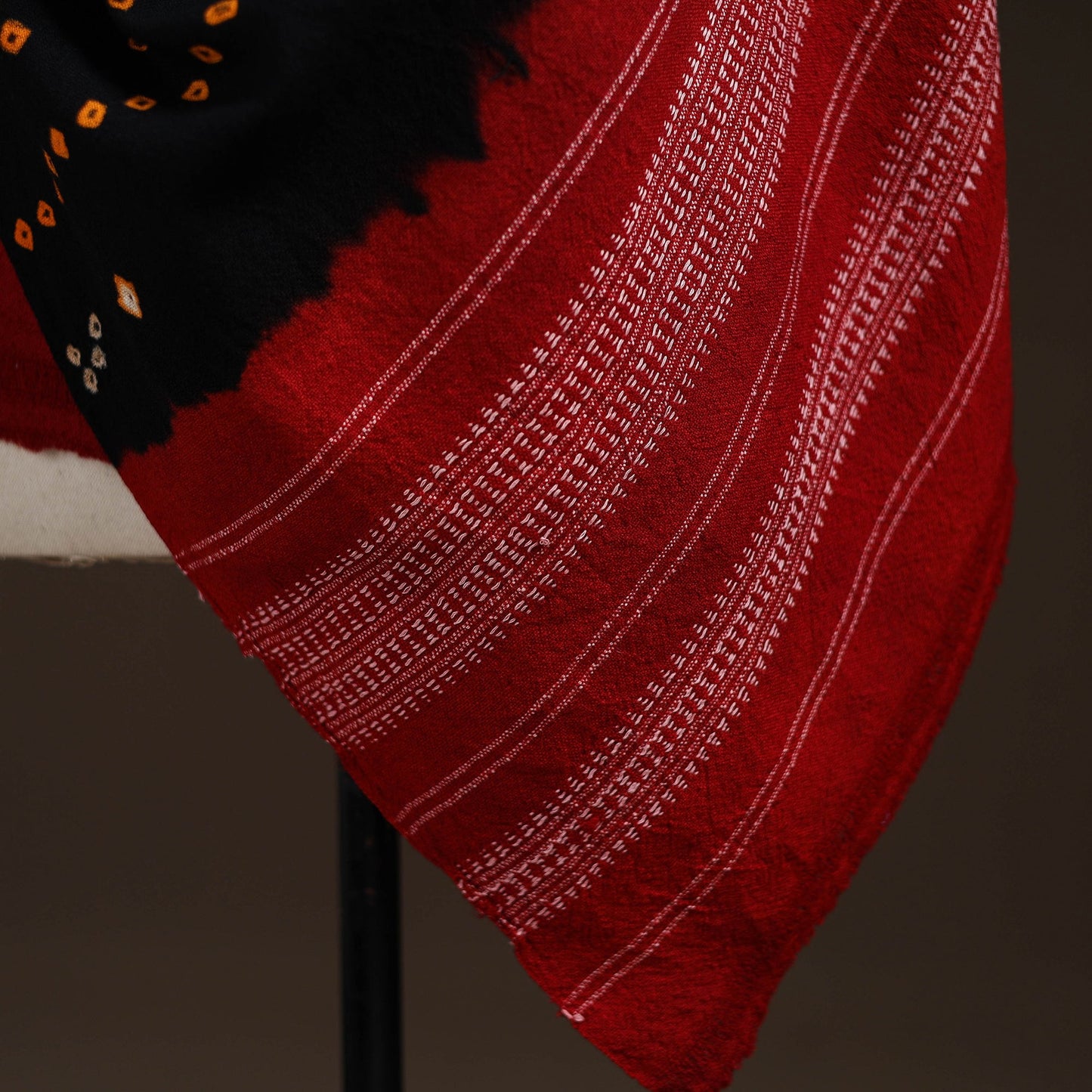 Kutch handwoven bandhani merino wool shawl 13 - handcrafted