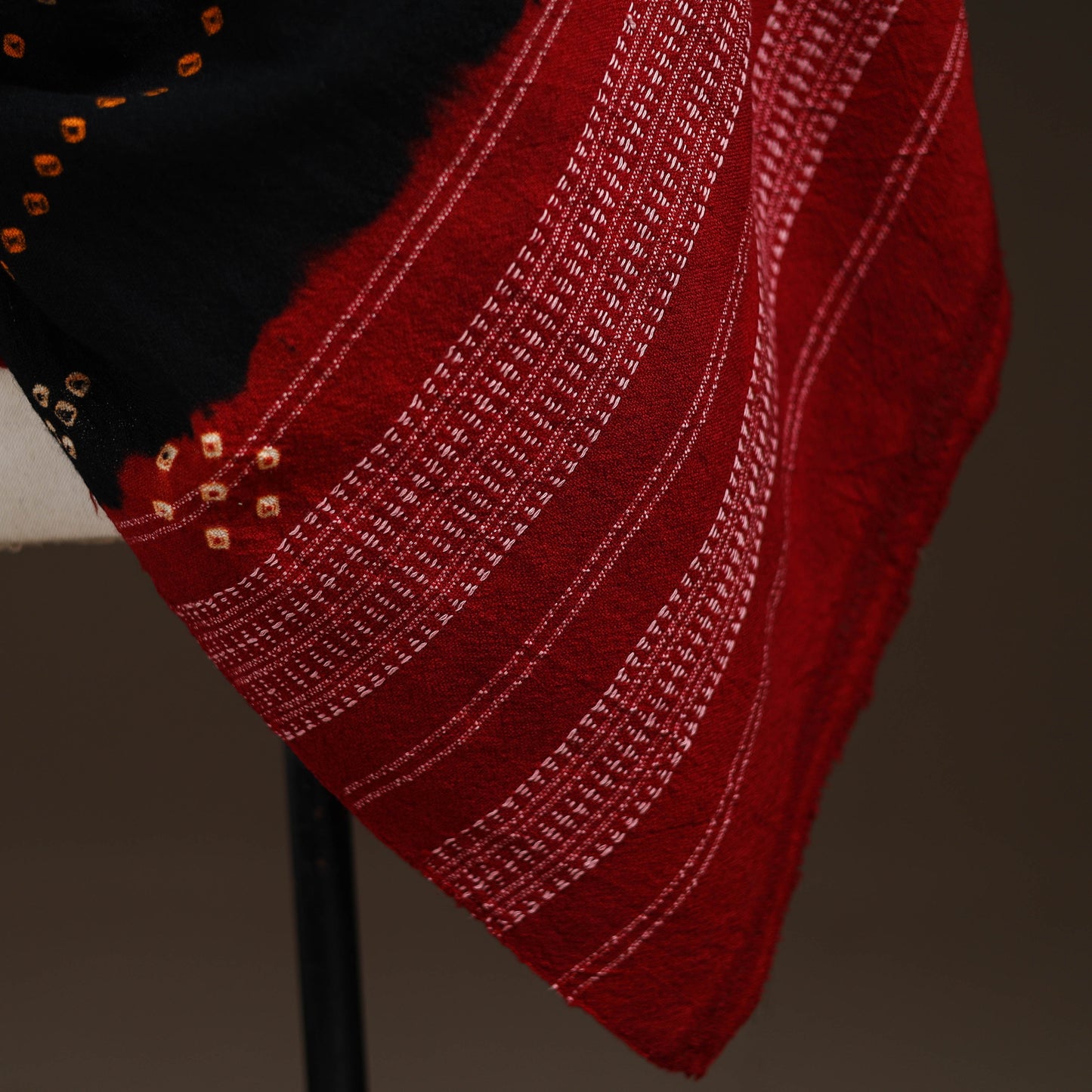 Kutch handwoven bandhani merino wool shawl 18 - handcrafted
