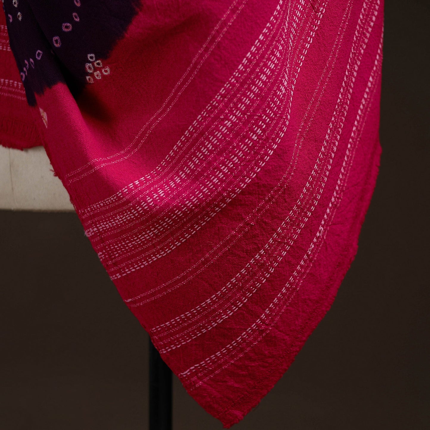 Kutch handwoven bandhani merino wool shawl 19 - handcrafted