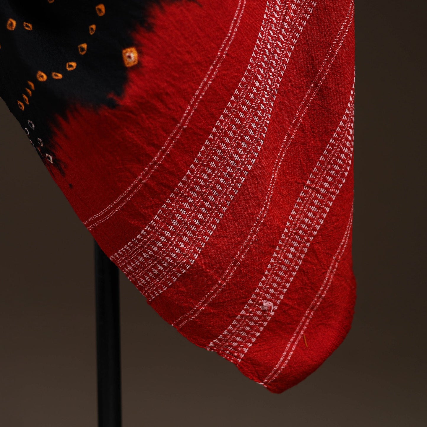 Kutch handwoven bandhani merino wool shawl 21 - handcrafted