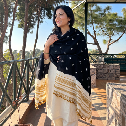 Black Kutch Handwoven Bandhani Merino Wool Shawl, worn by a model, AI visual of the shawl, iTokri