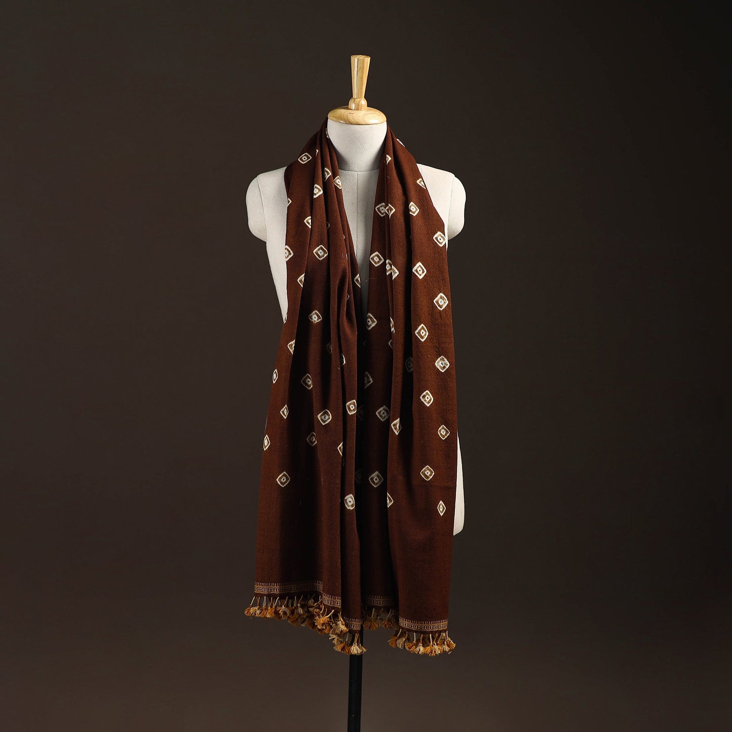 Kutch handwoven merino wool bandhani tie-dye shawl 129