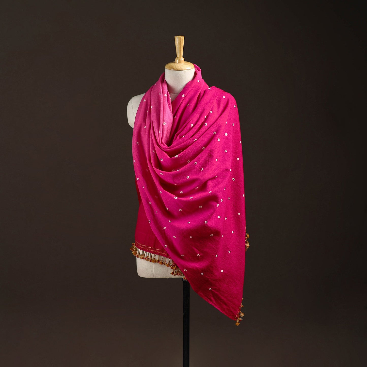 Kutch handwoven merino wool bandhani tie-dye shawl 134