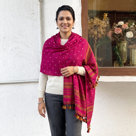 Pink Kutch Handwoven Merino Wool Bandhani Tie-Dye Shawl, worn by a model, AI visual of the shawl, iTokri