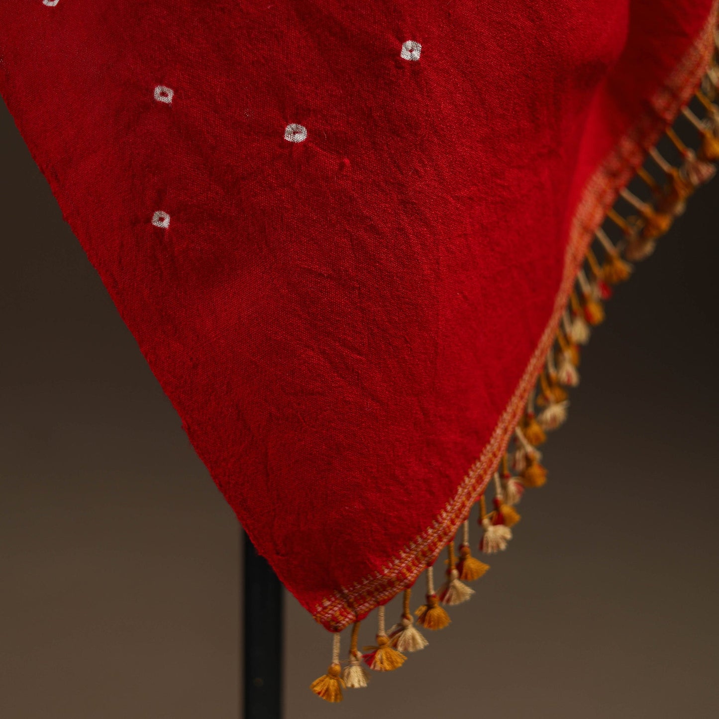 Kutch handwoven merino wool bandhani tie-dye shawl 140