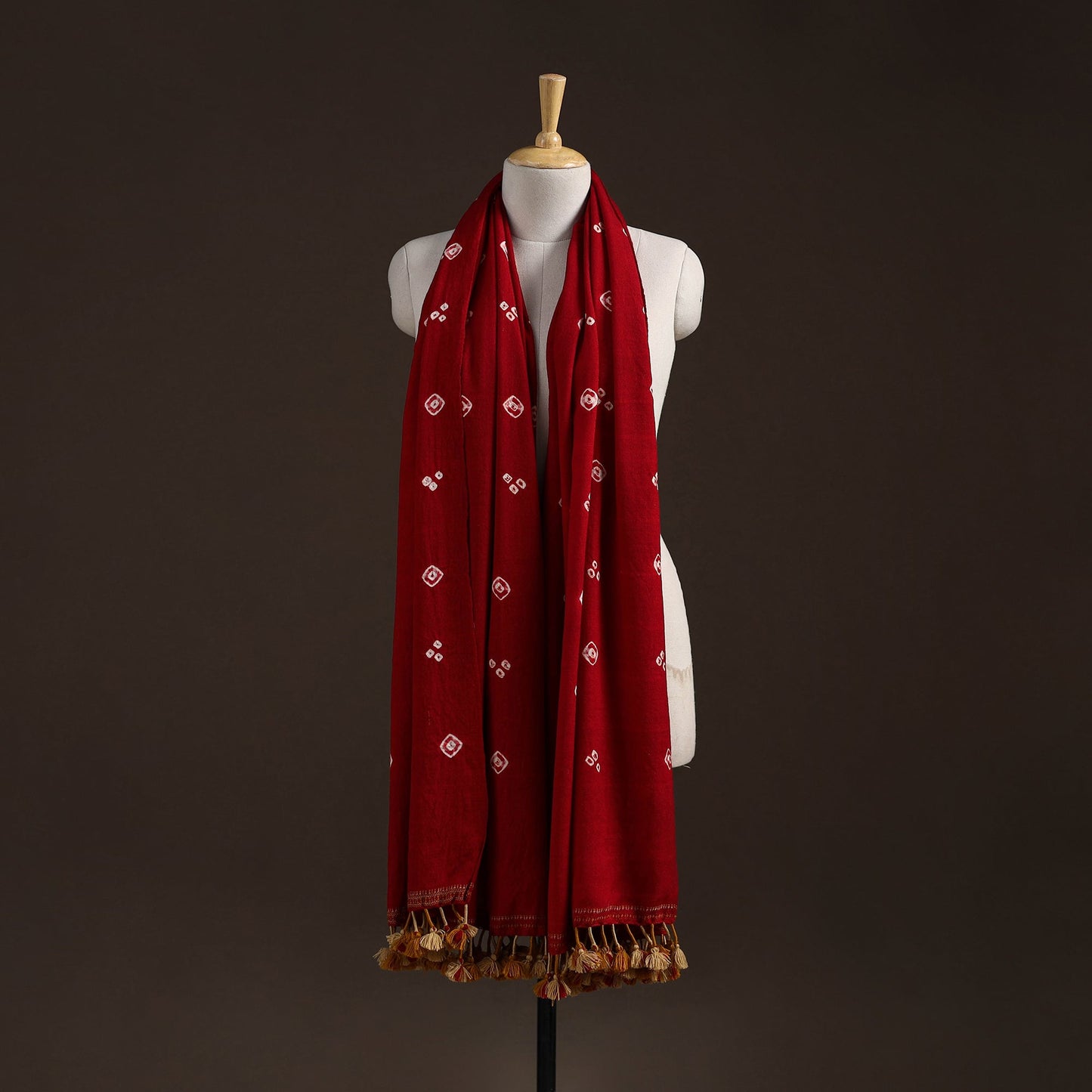 Kutch handwoven merino wool bandhani tie-dye shawl 27