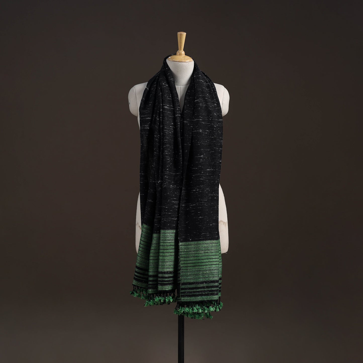 Kutch handwoven merino wool shawl 40 - handcrafted