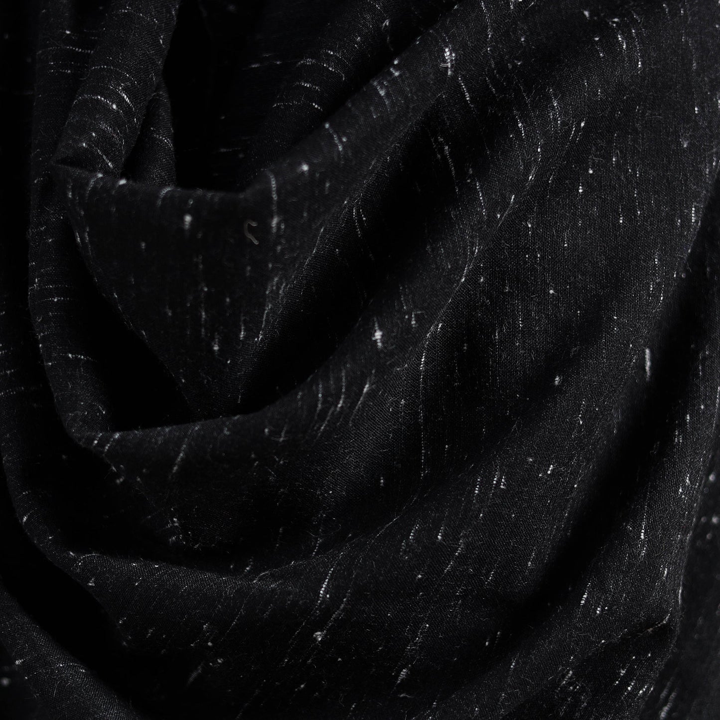 Kutch handwoven merino wool shawl 41 - handcrafted