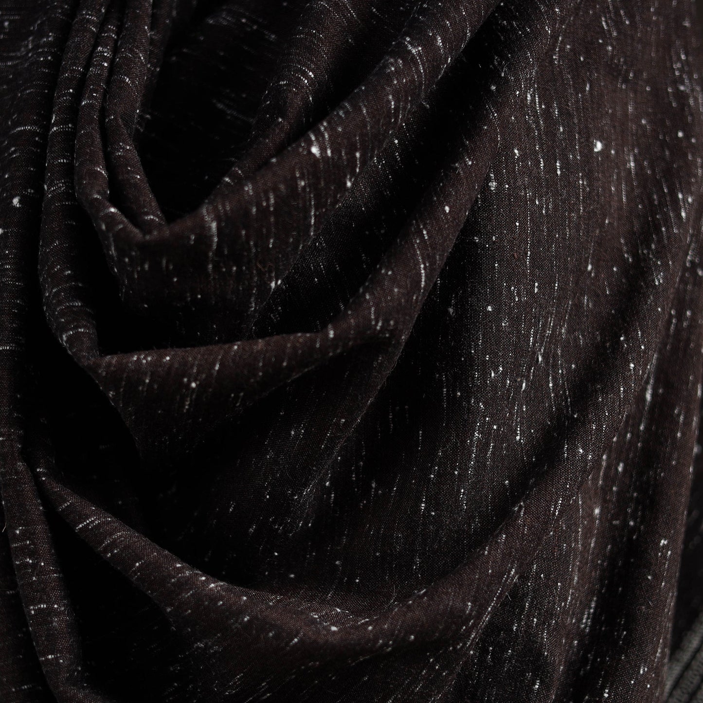 Kutch handwoven merino wool shawl 43 - handcrafted