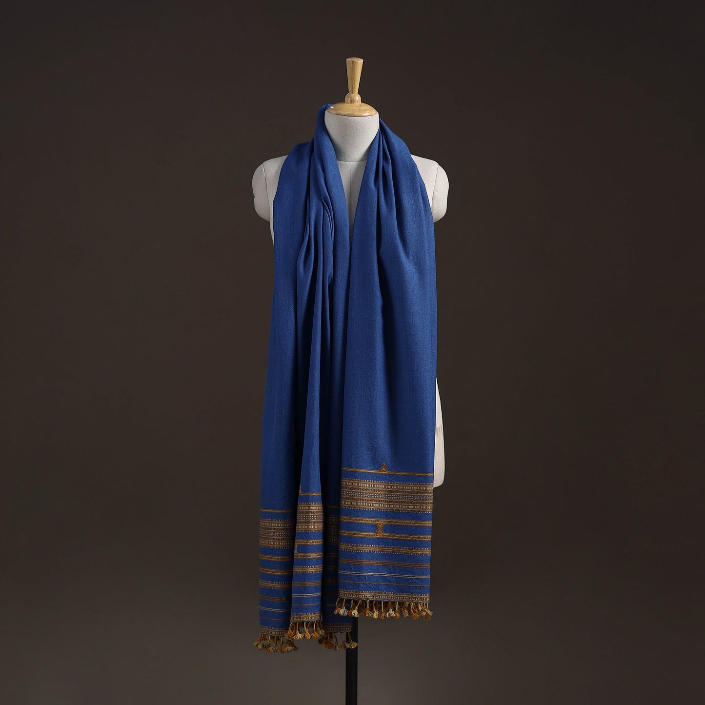Kutch handwoven merino wool shawl 47 - handcrafted