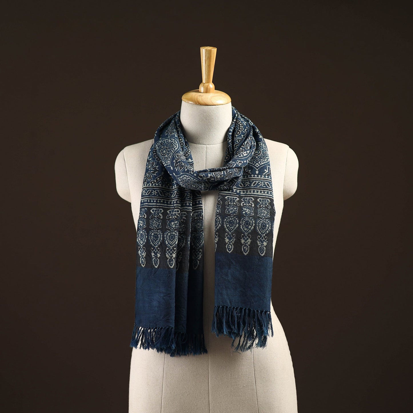 Kutch handwoven merino wool stole 06 - handcrafted