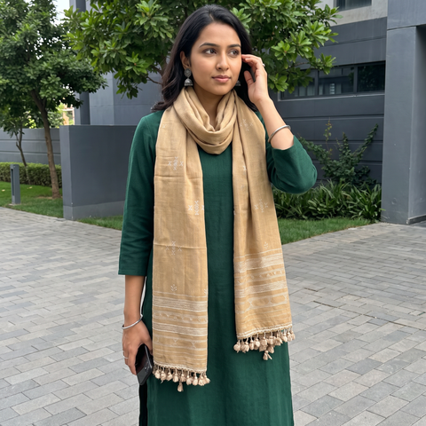 Brown Kutch Handwoven Merino Wool Stole, worn by a woman, AI visual of the stole, iTokri
