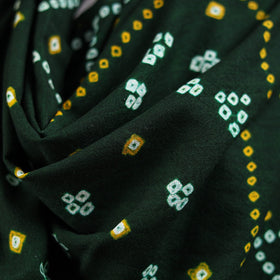 Kutch handwoven merino wool tie-dye bandhani shawl 04