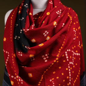 Kutch handwoven merino wool tie-dye bandhani shawl 09