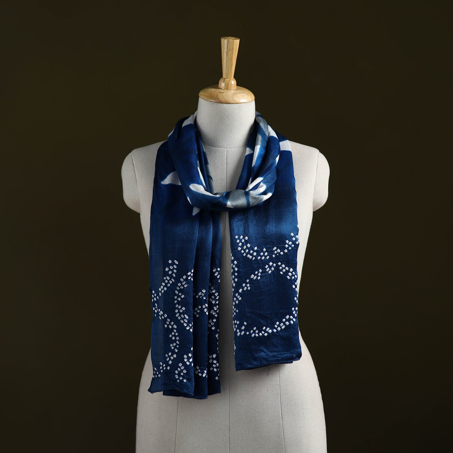 Kutch modal silk clamp dyed bandhani stole 10 - handcrafted