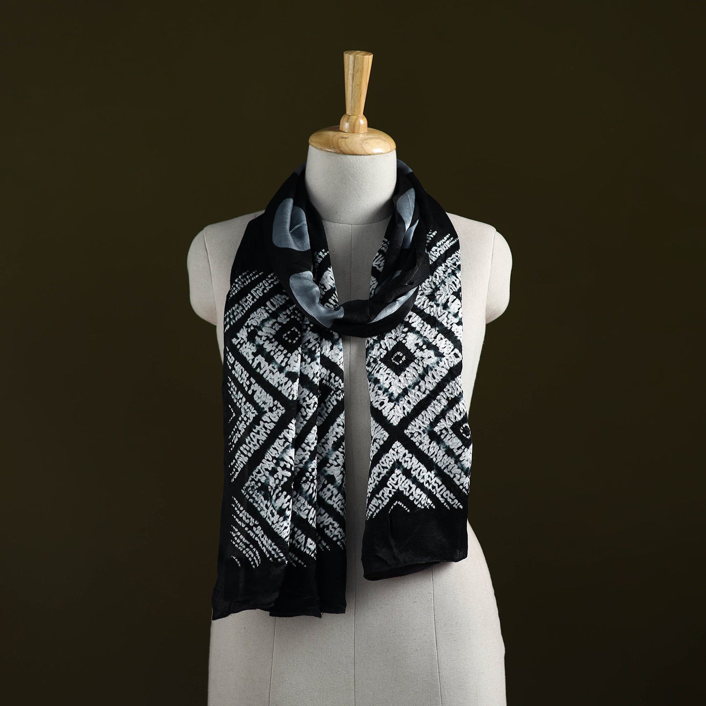 Kutch modal silk clamp dyed shibori stole 03 - handcrafted