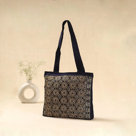 Kutch neran hand embroidered shoulder bag 112 - handcrafted