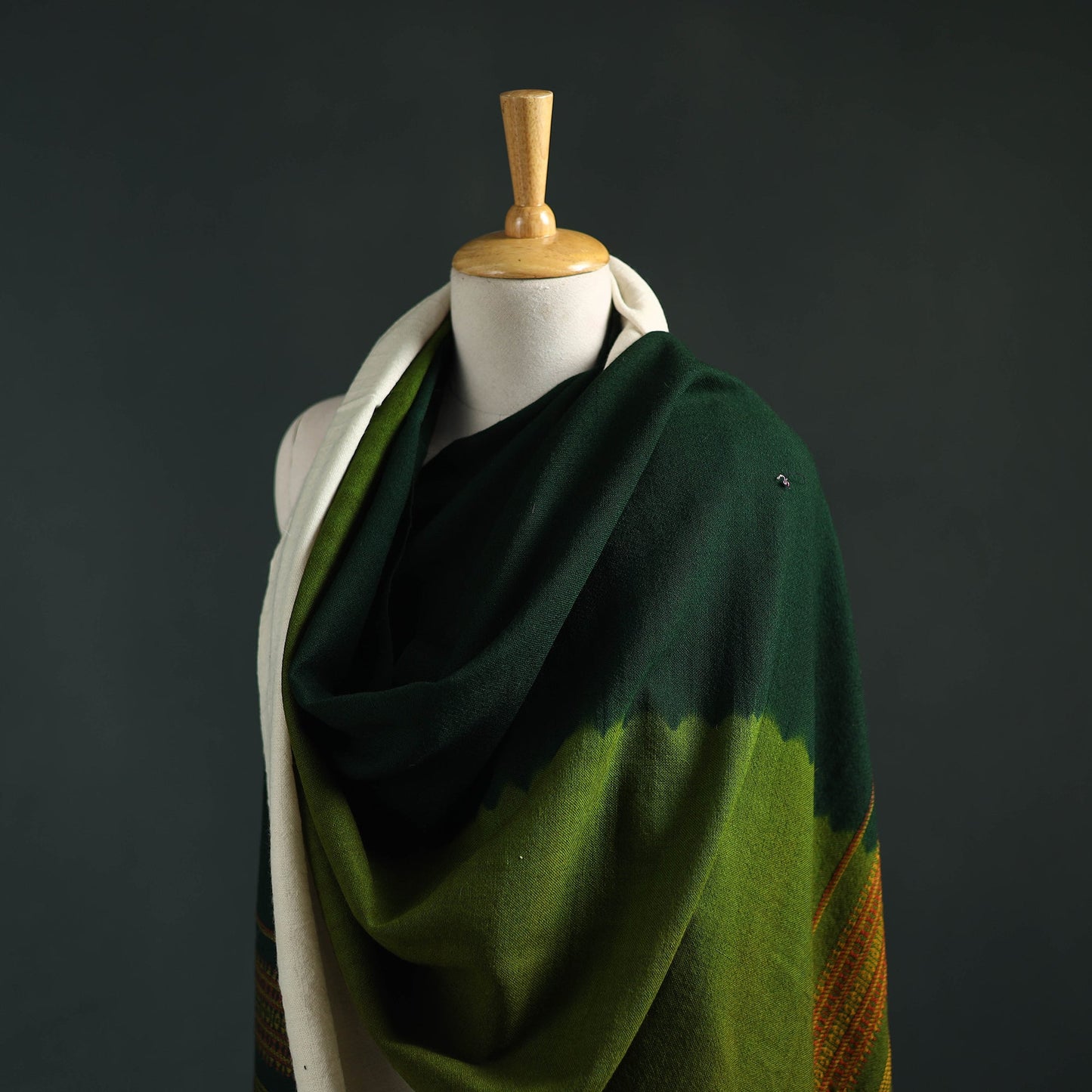 Kutch shibori tie-dye handwoven merino wool shawl 04