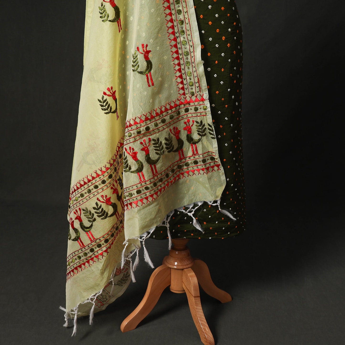 Kutch tie-dye cotton bandhani 2pc unstitched dress material