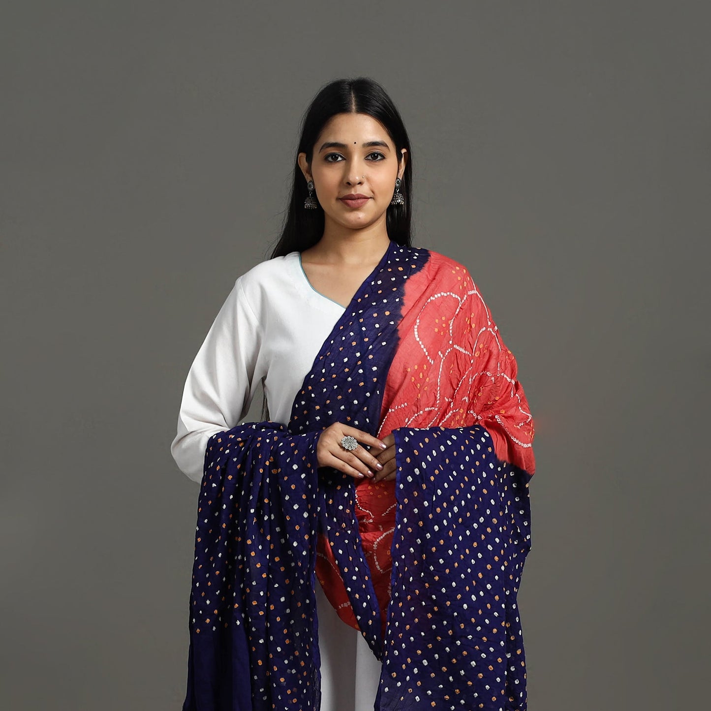 Kutch tie-dye cotton bandhani dupatta 01 - handcrafted