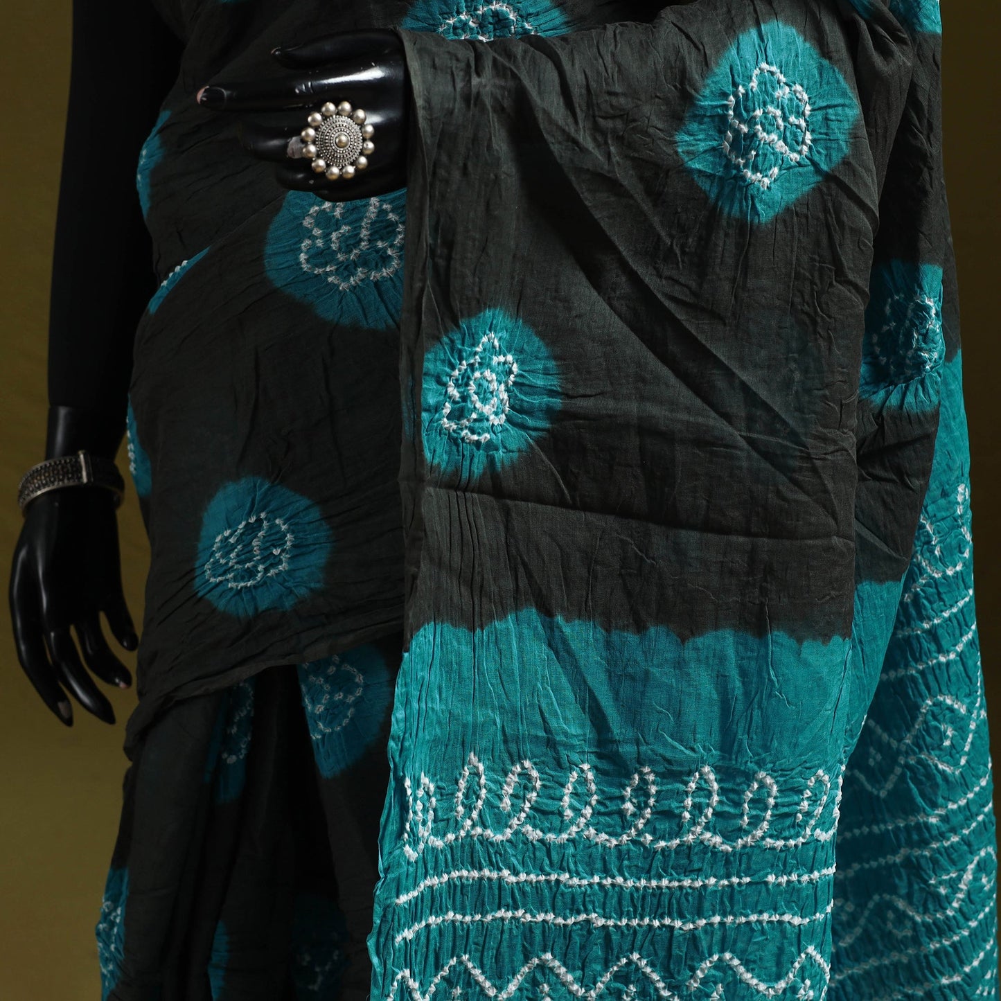 Kutch tie-dye pure cotton bandhani saree 01 - handcrafted