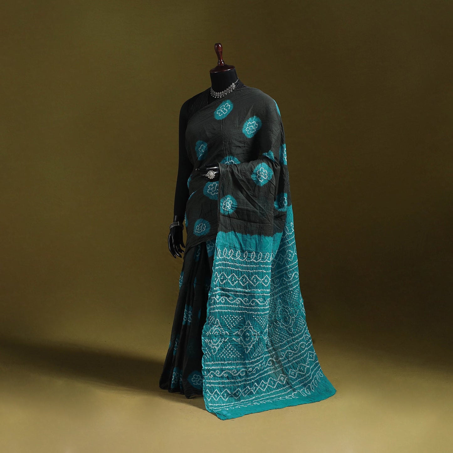 Kutch tie-dye pure cotton bandhani saree 01 - handcrafted