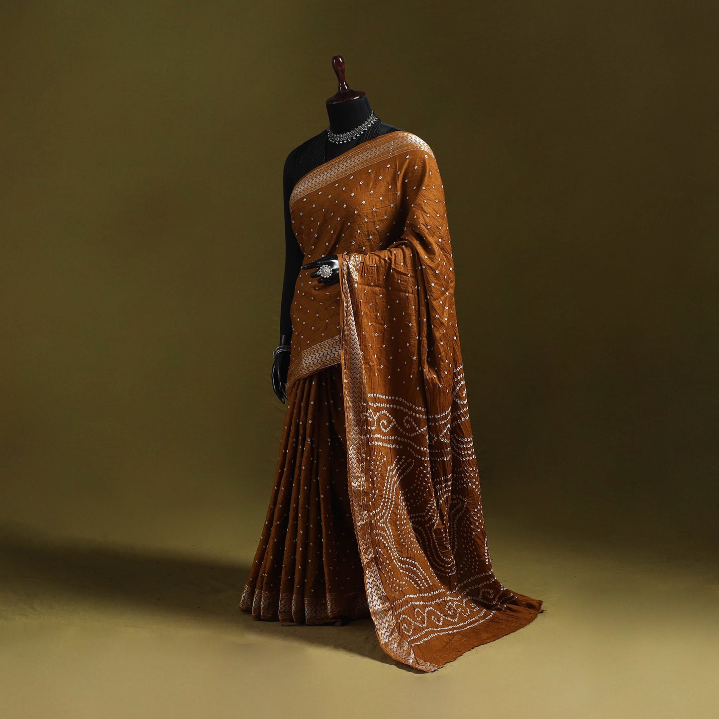 Kutch tie-dye pure cotton bandhani saree with border 19