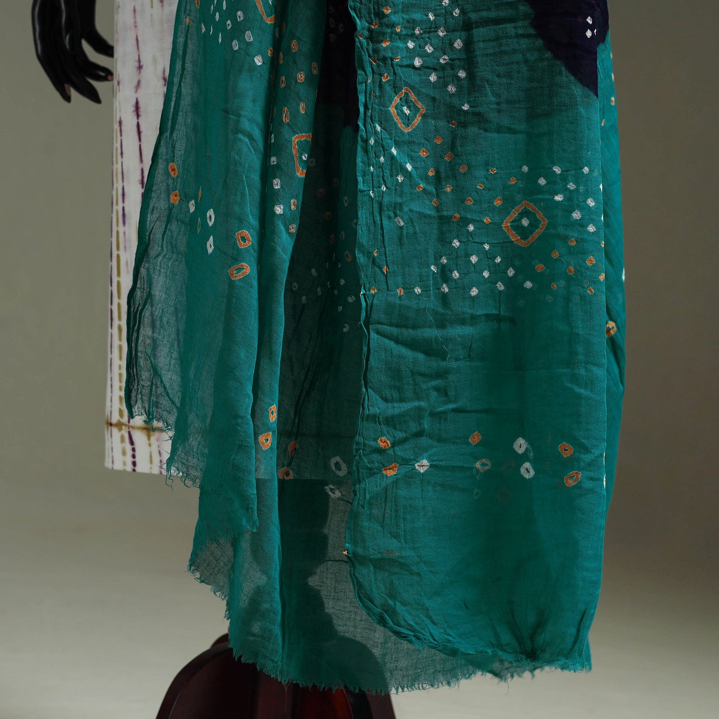 Kutch tie-dye pure mul cotton bandhani dupatta 07