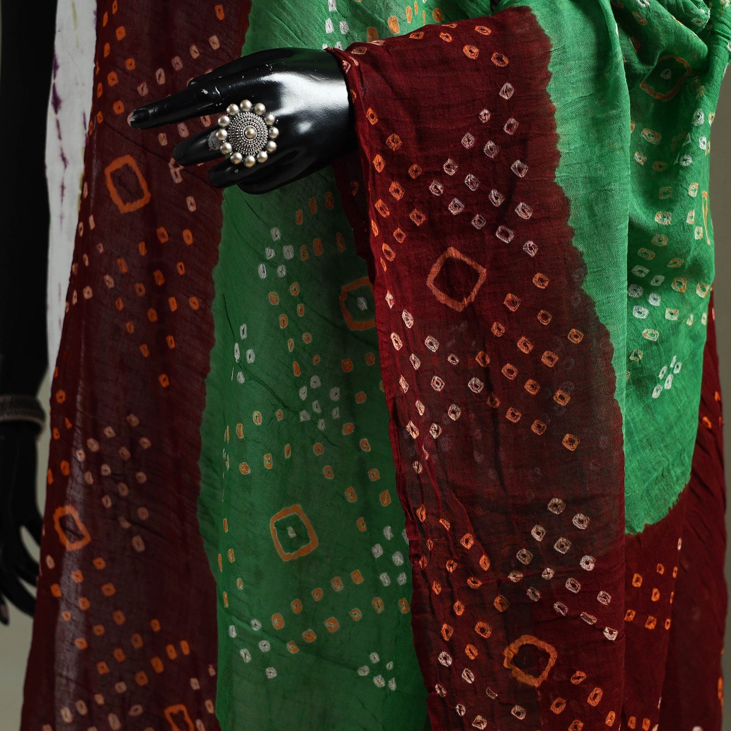 Kutch tie-dye pure mul cotton bandhani dupatta 14