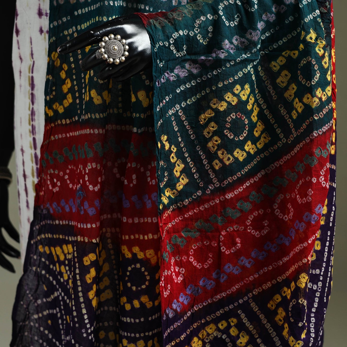 Kutch tie-dye pure mul cotton bandhani dupatta 15