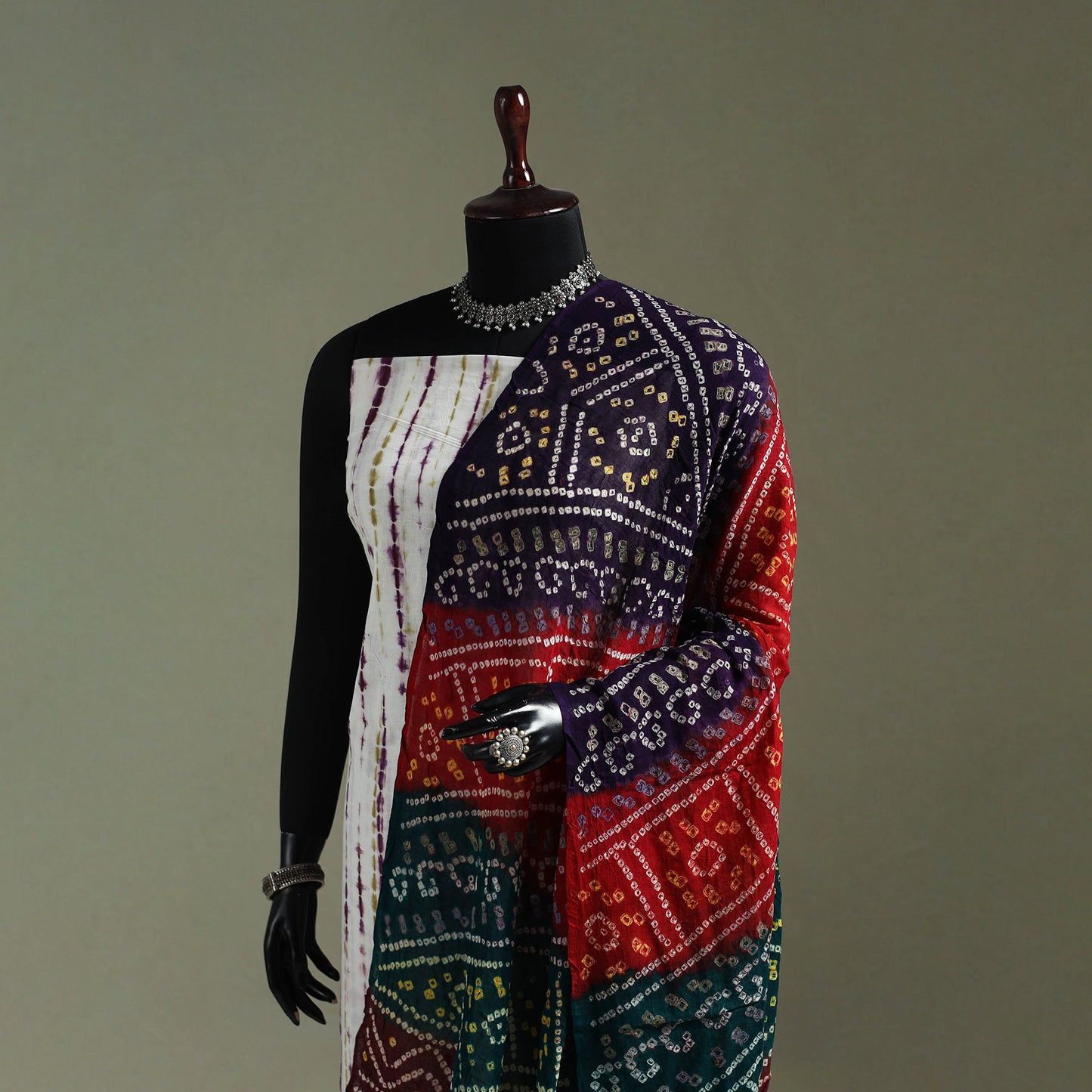 Kutch tie-dye pure mul cotton bandhani dupatta 19