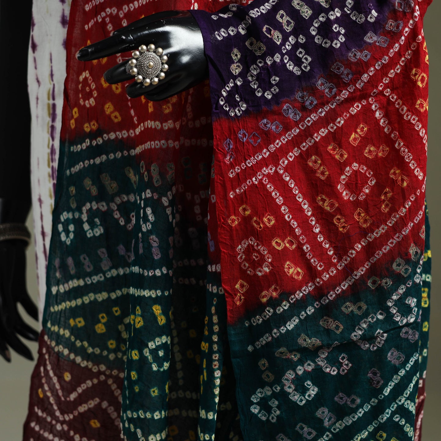 Kutch tie-dye pure mul cotton bandhani dupatta 19