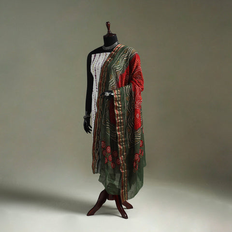Kutch tie-dye pure mul cotton bandhani dupatta with border