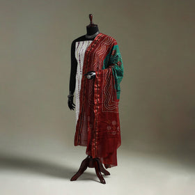 Kutch tie-dye pure mul cotton bandhani dupatta with border
