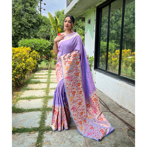 Purple - Gayatri Lavender Paithani Silk Handwork Saree