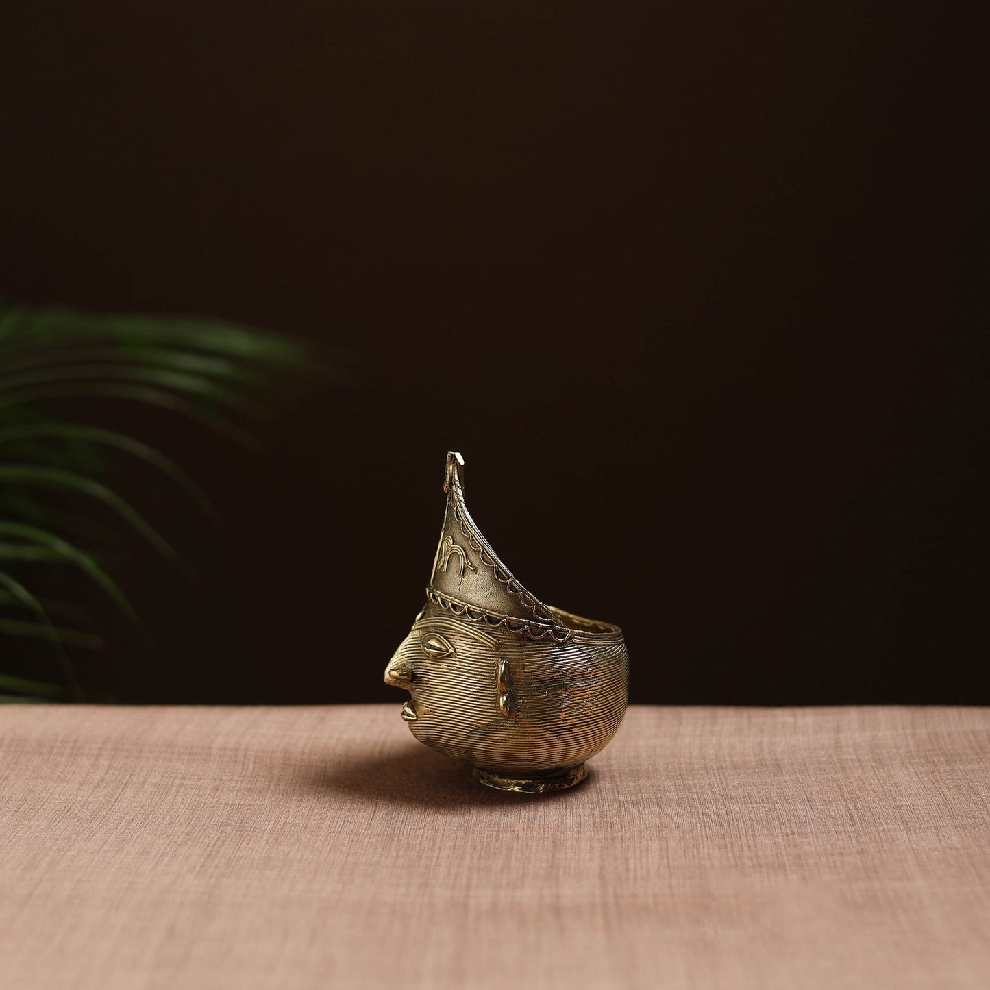  Dokra Art Handmade Metal Craft Pen Stand 