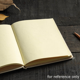  Leaf Art Work Special Visitor Notebook 