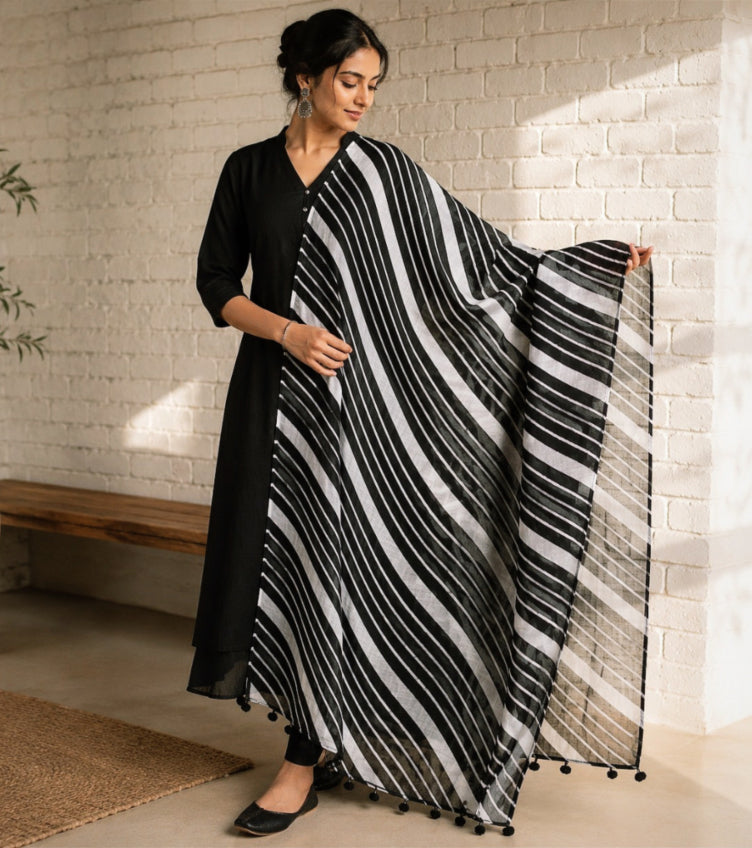 Leheriya Dupattas